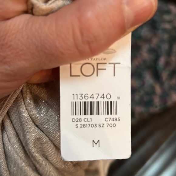 Loft shimmer sleeveless top - Picture 4 of 4